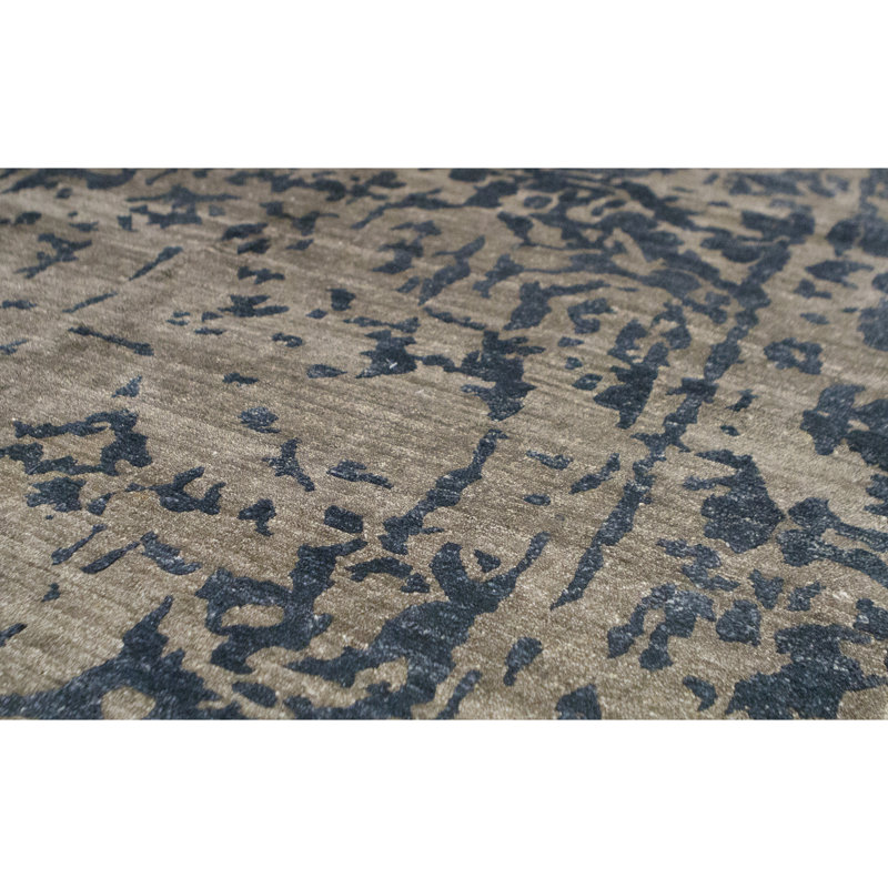Himalayan Oriental Area Rug