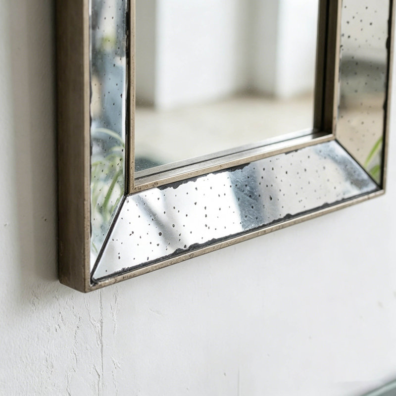 Miroir d'appoint 18 "X 18"