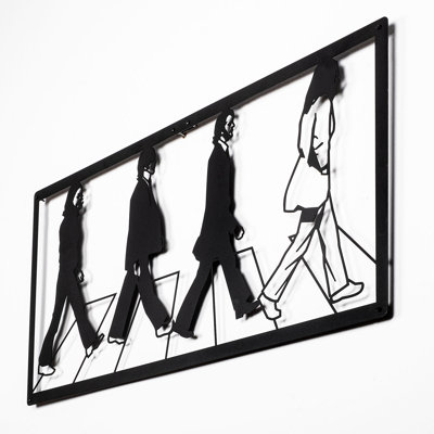 Elegant Black Decorative Metal Wall Accessory, 31.5 x 15.4 inches | 100% Metal Construction, Thickness: 0.05 inches | Lightweight at 2.2 lbs, Easy to Hang | Perfect for Home Décor and Modern Interiors