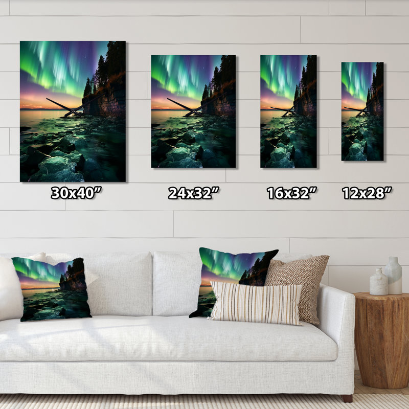 Horloge murale Magical Aurora Borealis Artic Lake Serenity IV - Northern Lights, Médium