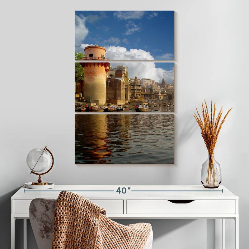 Masam Ganges River Ghat, H 32 po x l 20 po