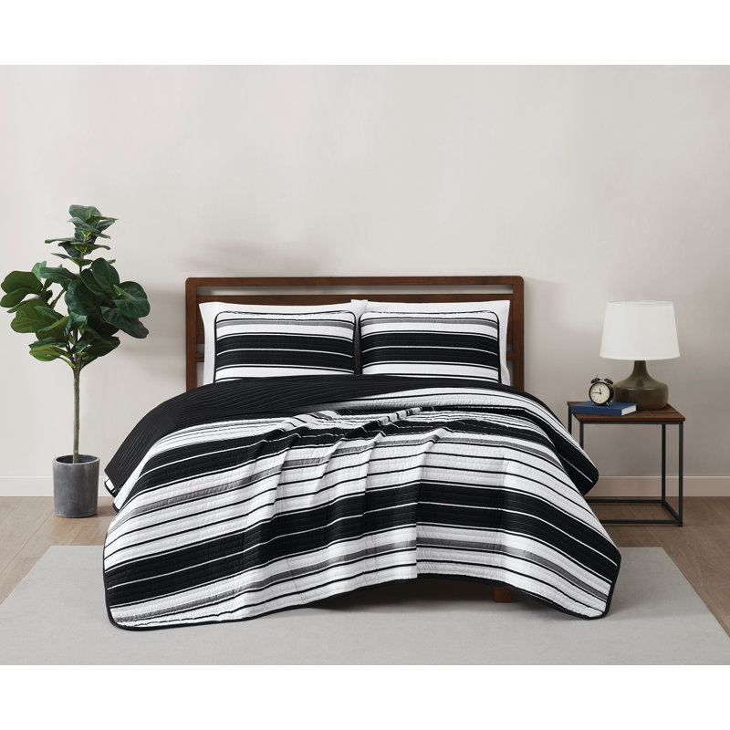 Black and White Striped Twin Microfiber Quilt Set