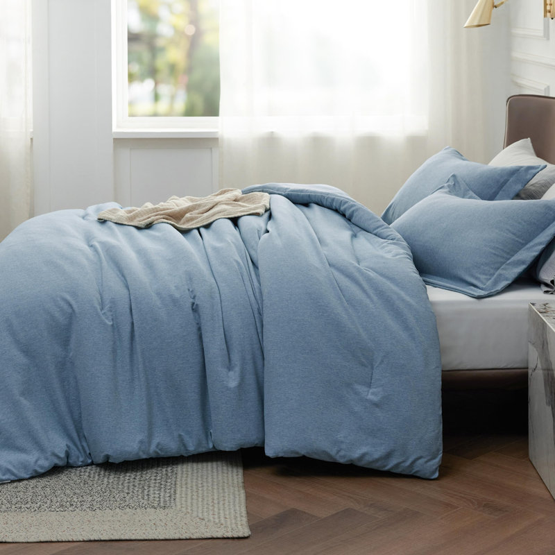 Bedding, Queen Comforter, Light Blue