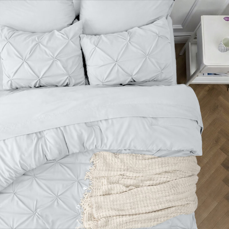 Microfiber Pintuck Duvet Cover Set – 2 Pillowcases, White, Super King Duvet Cover + 2 Standard Pillowcases