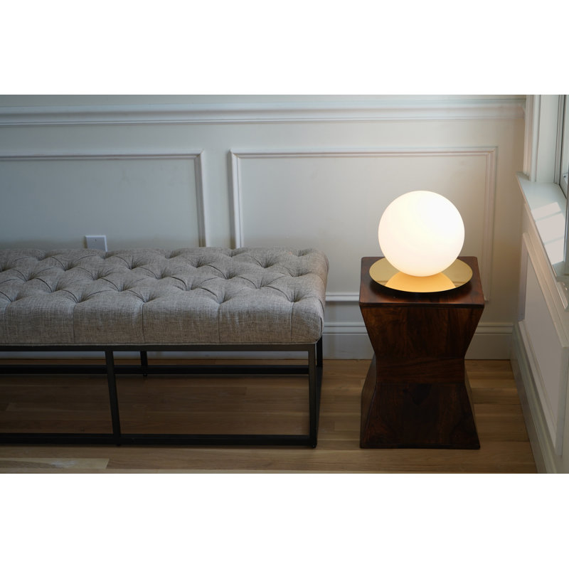 Lampe de table sphère Bola, Laiton, H 8,75 po x l 9,5 po x P 9,5 po