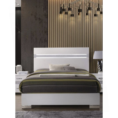 White High Gloss Finish Queen Bed