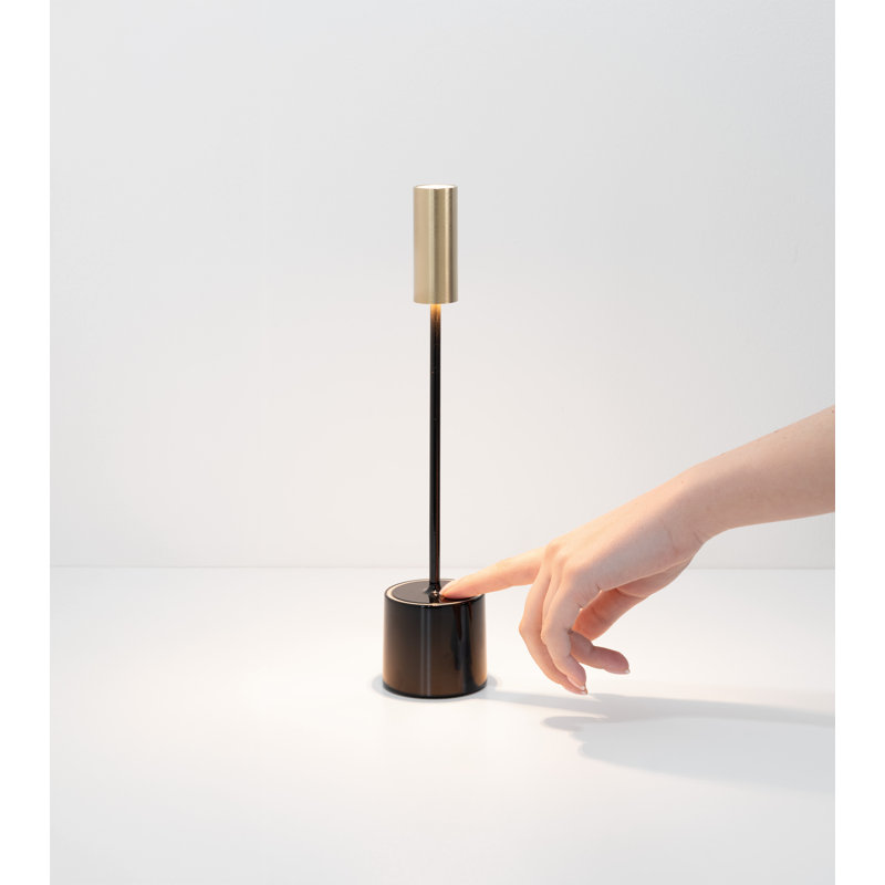 Carolina Pro, Jet Black / Brushed Brass