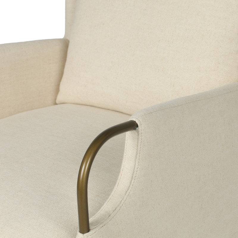 Chaise Jenaya