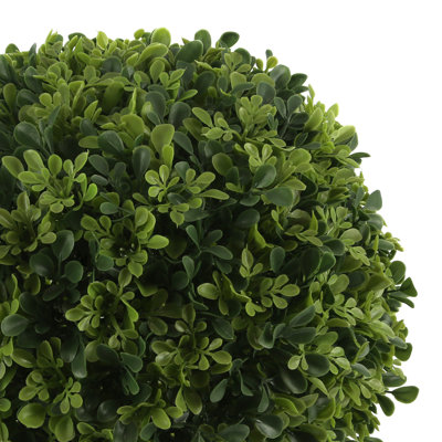 UV Rated Boxwood Topiary