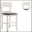 Ensemble de 2 chaises de salle à manger à hauteur de comptoir Contemporary, structure en bois massif blanc avec sièges en tissu rembourré gris pour plus de confort et de style