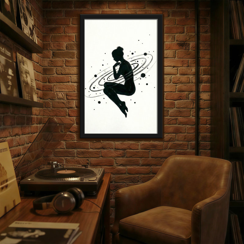 Silhouette abstraite, femme en orbite autour de planètes, conception cosmique, H 36 po x l 24 po