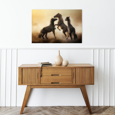 Chevaux sauvages, poussière d'or, art mural abstrait contemporain dramatique représentant un cheval, animal et nature