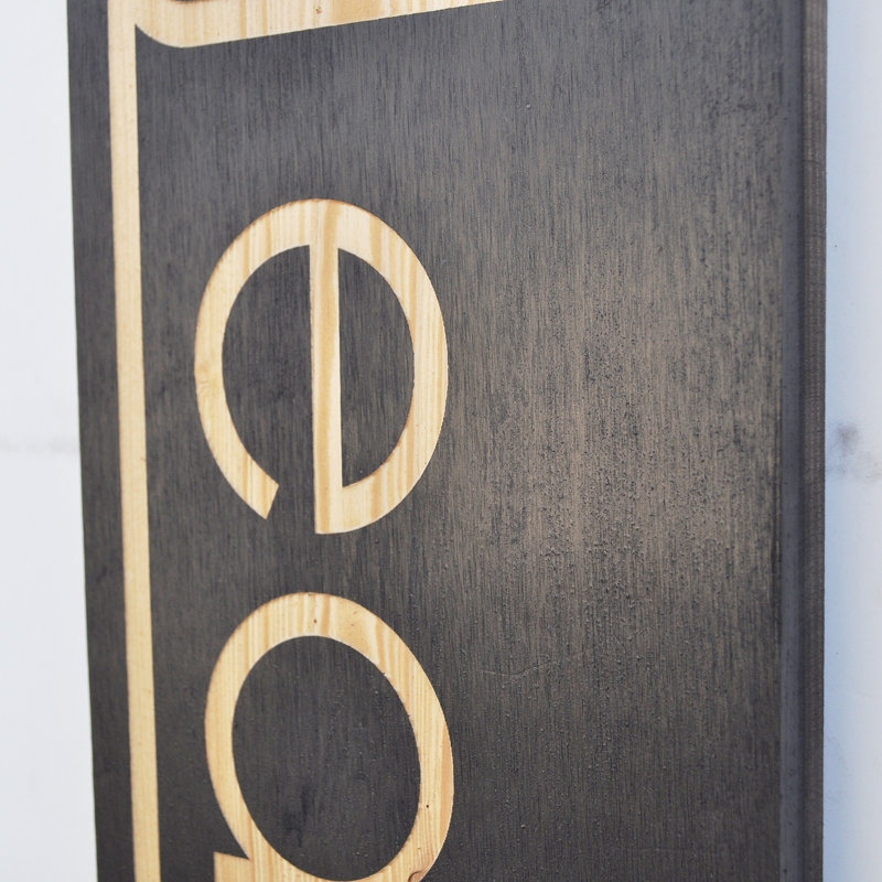 Décoration murale en bois