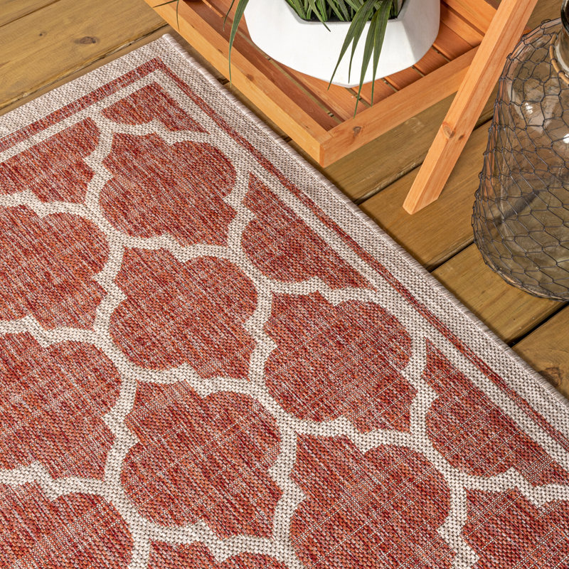 Hague Moroccan Trellis Textured Weave Red/Beige Indoor/Outdoor Rug, Rectangle 3'11" x 6'