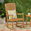 Chaise berçante avec structure en bois et mouvement rocheux relaxant pour une expérience extérieure