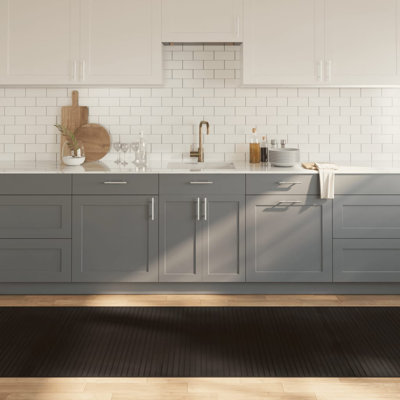 Shavon Area Rug