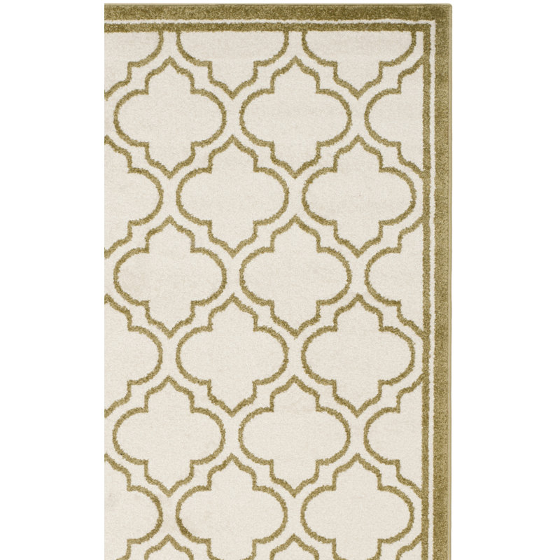 Ammundsen Geometric Ivory/Light Green Area Rug, Rectangle 2'6" x 4'