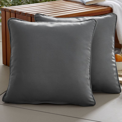 Azle Indoor/Outdoor Throw Pillow