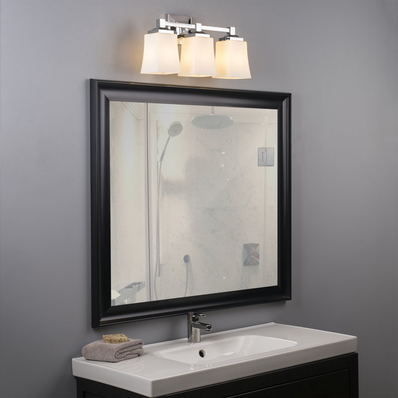 Éclairage pour meuble-lavabo 3 lumières à intensité réglable Bembery, Chrome poli