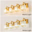 Lumière de coiffeuse Kyneisha-481207343-497001065