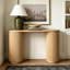 Console nordique simple de style bûche.-129020175