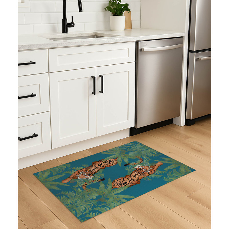Tapis de cuisine léger antidérapant Rumble In the Jungle, Sarcelle, Rectangle 5 pi x 7 pi