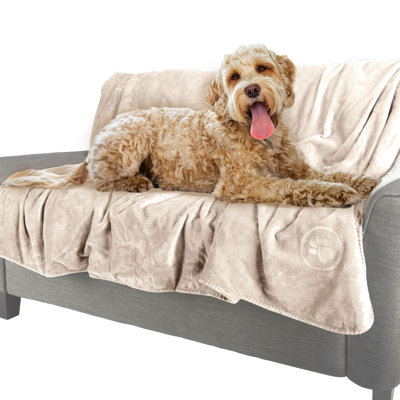 PETMAKER Water-Resistant Dog Blanket - 60x70-Inch Reversible Sherpa Blanket for Bed, Couch, Crate, or Car - Protection from Stains, Spills, Accidents, and Pet Fur - Machine Washable