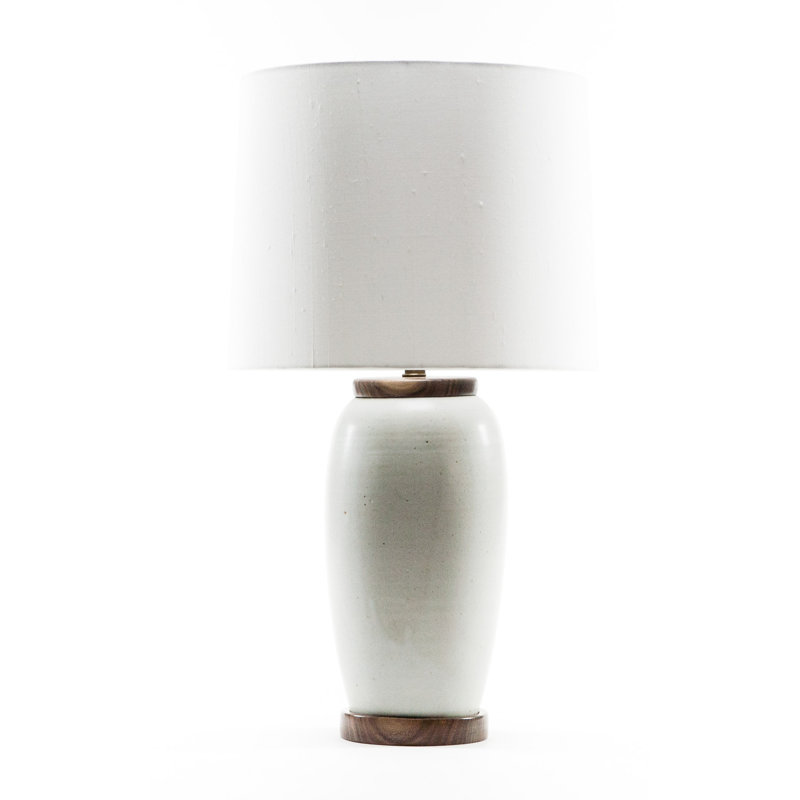 Lampe de table 23 po Holden, Noyer