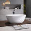 Baignoire de trempage autoportante moderne en résine de 57 po avec trop-plein et drain escamotable, blanc mat 57 po-125133892