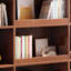 Une bibliothèque domestique durable et stable-351670740