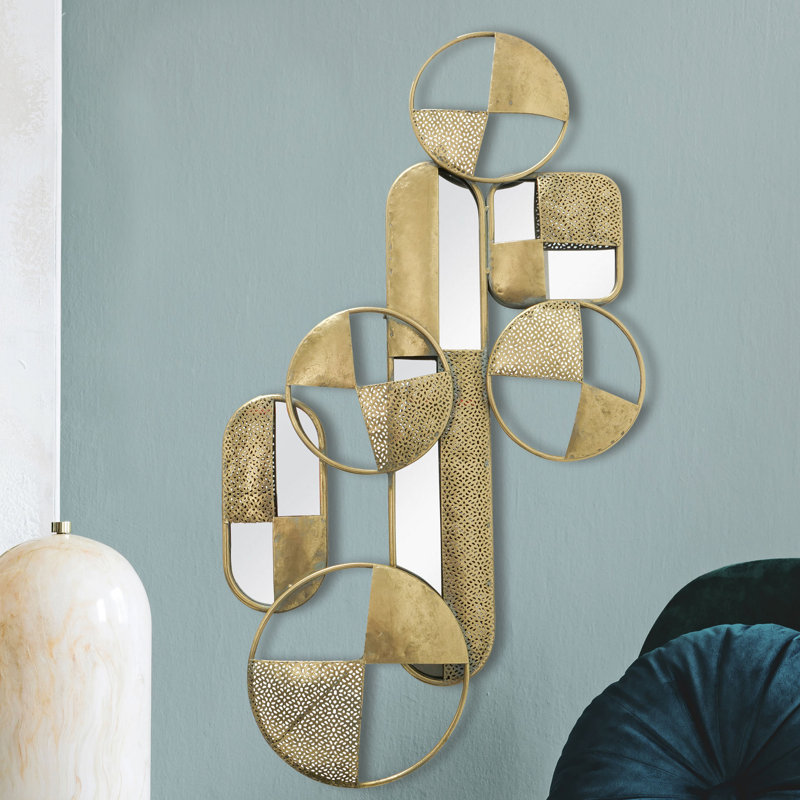 Handmade Glam Abstract Wall Decor on Metal
