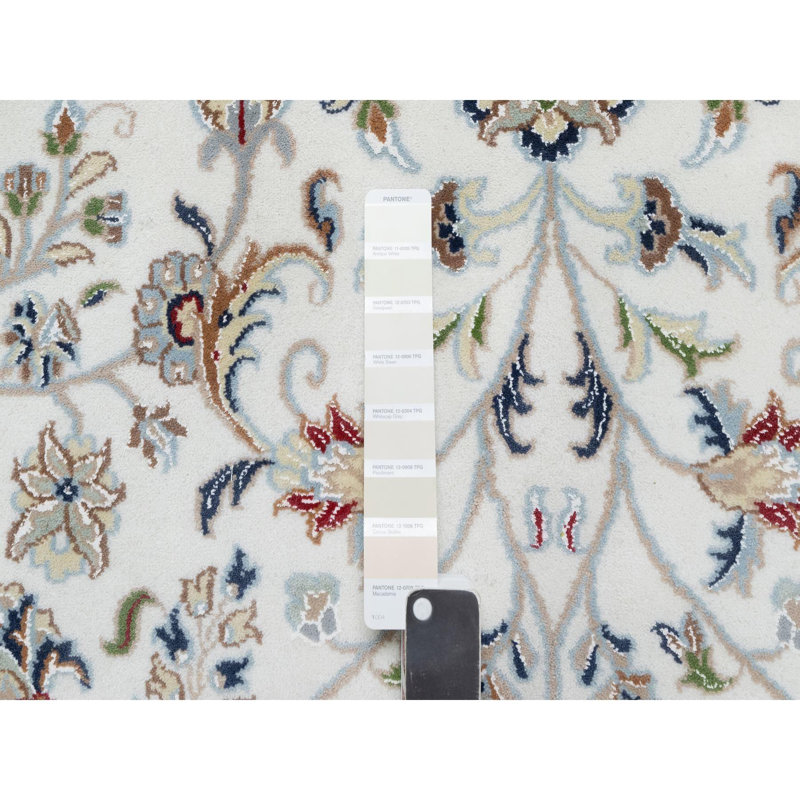 Tapis noué à la main 8 pi 7 po x 12 pi 0 po, 250 Kpsi, motif Nain, laine et soie