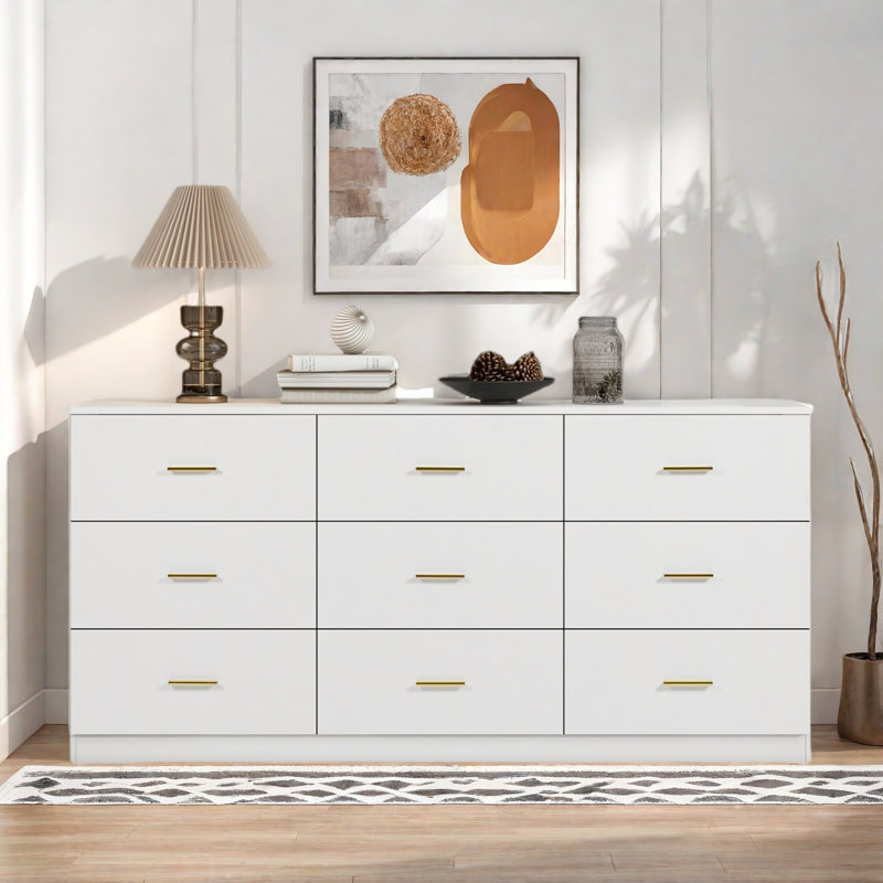 Commode moderne avec 9 tiroirs et poignées dorées