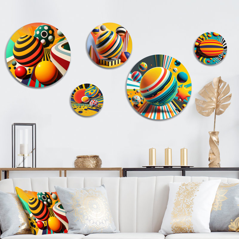 Abstract Wall Decor on Metal