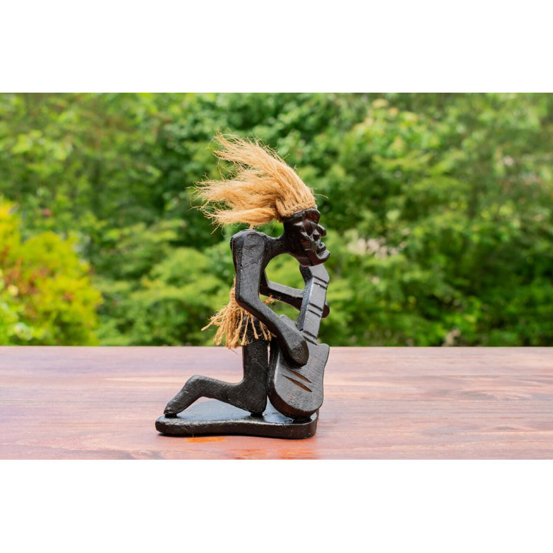 Figurine sculptée à la main Aviella Aviella