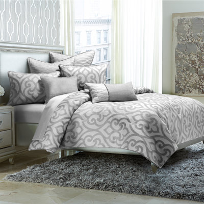 Canterbury Comforter Set - Silver
