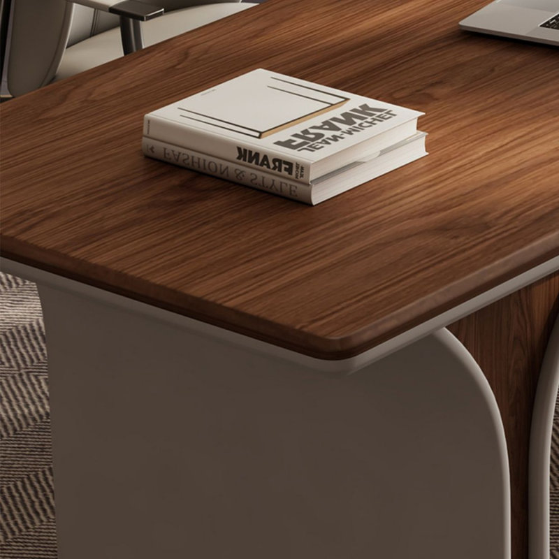 Bureau rectangulaire en bois manufacturé brun noisette, Retour à gauche, 29.53" H x 70.87" W x 27.56" D