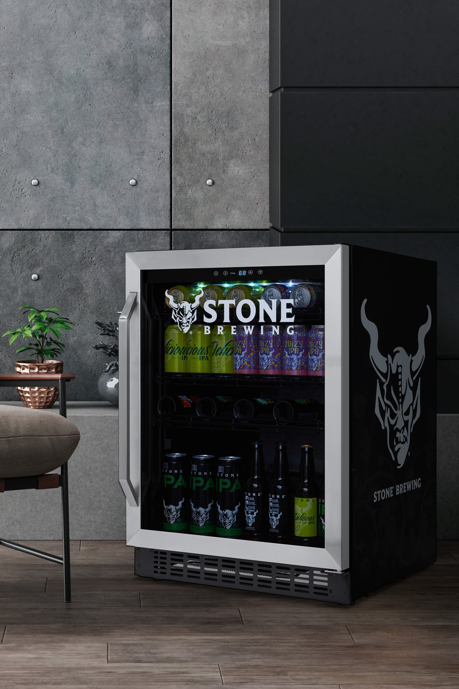 Newair Stone® Brewing 126 Can Beverage Refrigerator and Cooler with  SplitShelf™ and Adjustable Shelves for Beer and Soda, Mini Fridge Perfect  for Home