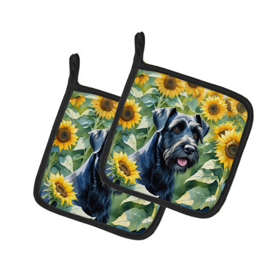 Caroline's Treasures In Sunflowers Floral Polyester Potholder Set