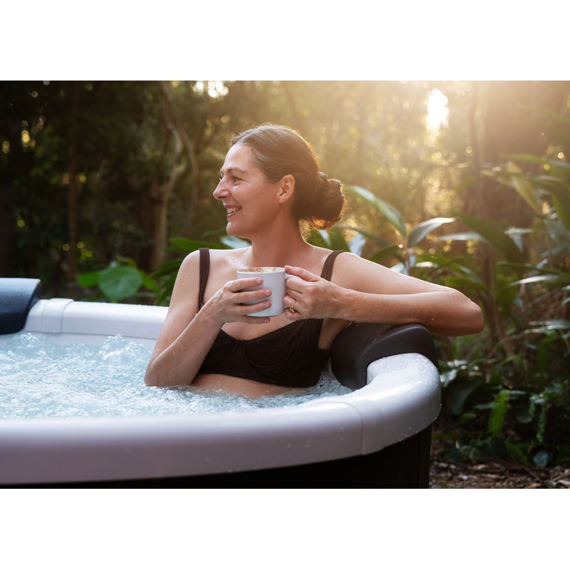 MSpa Round Plug and Play Hot Tub
