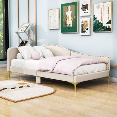 Upholstered Daybed with Elegant Design and Sturdy Frame