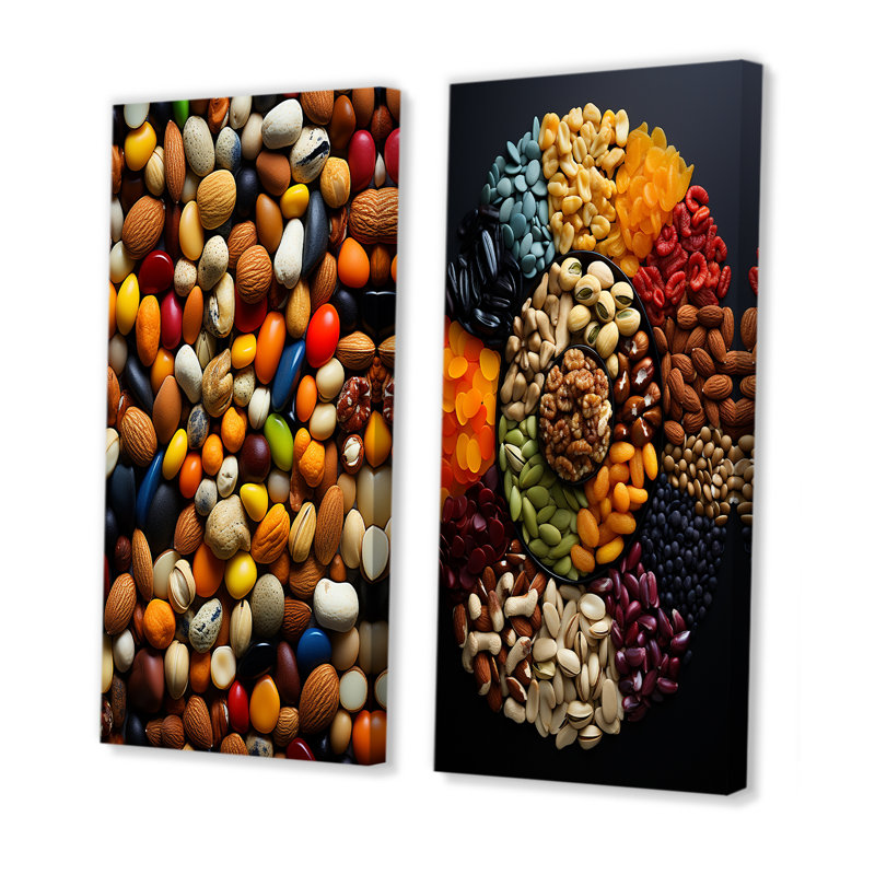 «Nuts Crunchy» - Ensemble de 2 impressions sur toile, H 28 po x l 25 po, Toile tendue