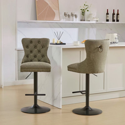 Mobilier, tabourets de bar pivotants en polyuréthane vieilli et rétro d'une hauteur de siège réglable de 26 à 33 pouces, tabourets de bar modernes avec dossier capitonné confortable pour un pub à la maison et un îlot de cuisine (ensemble de 2)