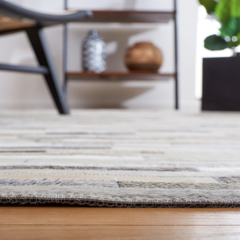 Sechrist Hand Woven Leather/Felted Cloth Abstract Rug in Gray/Ivory, Rectangle 4' x 6'