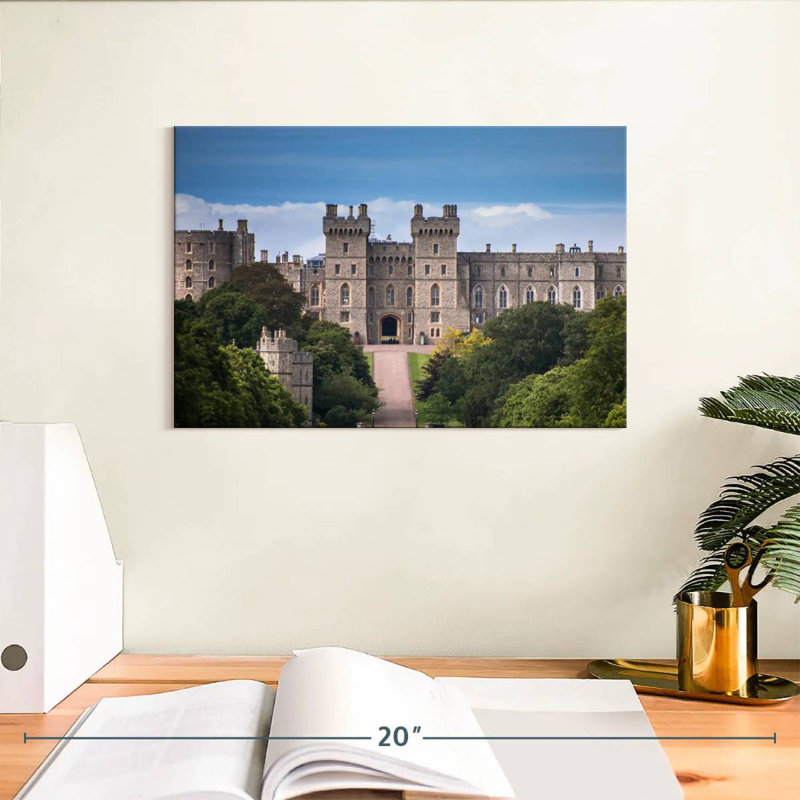 Kavia Windsor Royal Castle, 8" H x 12" W