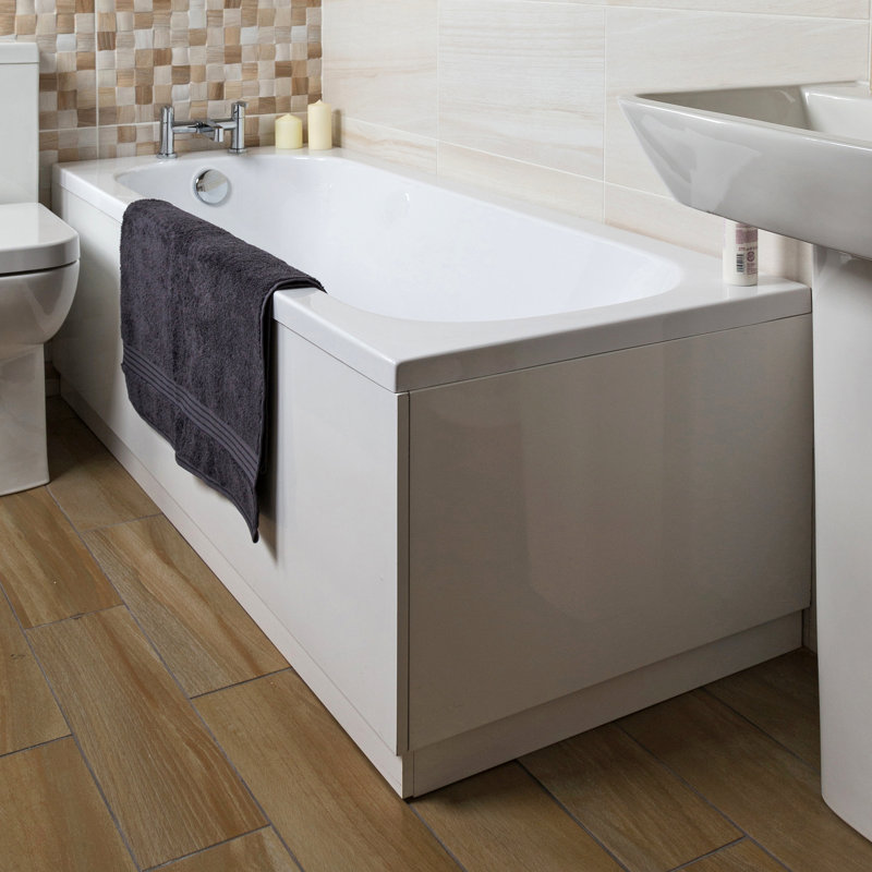 x 700mm Freestanding Soaking Acrylic Bathtub, 1600 mm x 700 mm