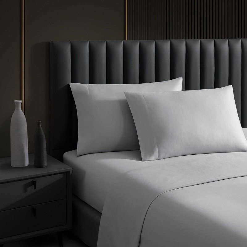 Vera Wang T1000 Sateen Solid CVC Sheet Set, Gray, King Sheet Set + 2 King Pillowcases