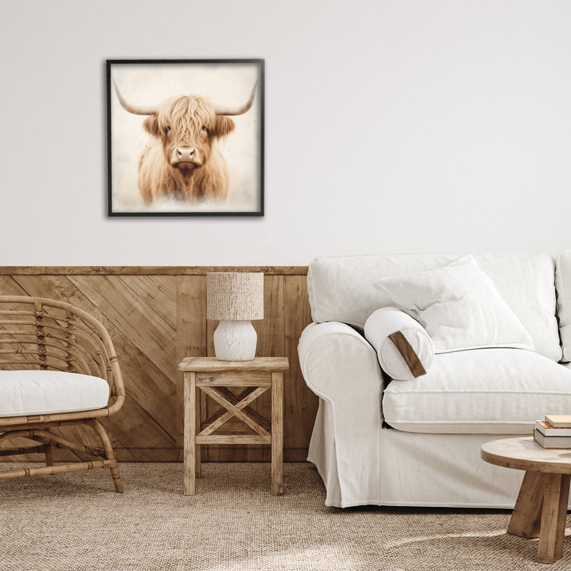 Dreamy Fluffy Highland Portrait, estampe numérique, design by Creative Studio, 17 x 17, Giclée noire de minuit encadrée