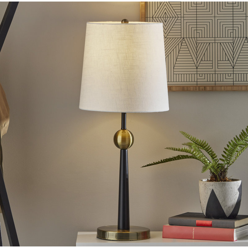 Agbogla Table Lamp
