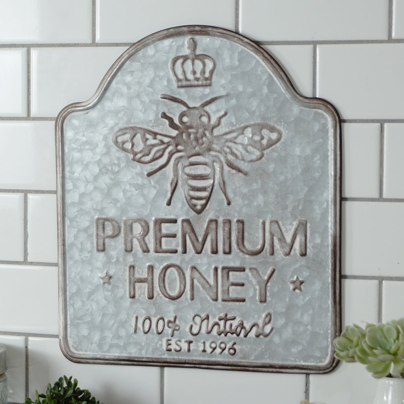 Wall Decor on Metal